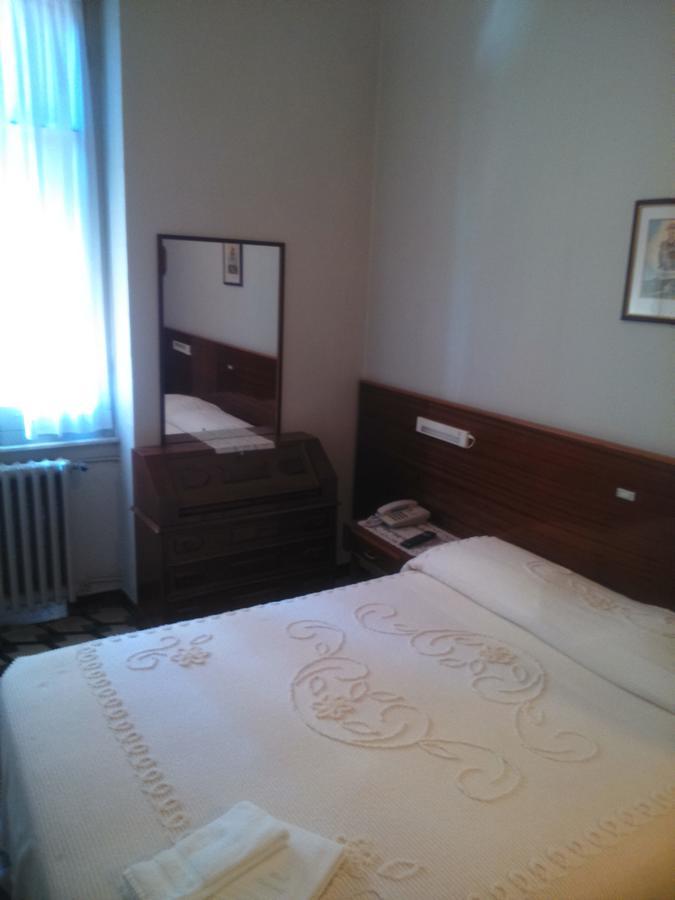Miramonti Hotel Calizzano Bagian luar foto