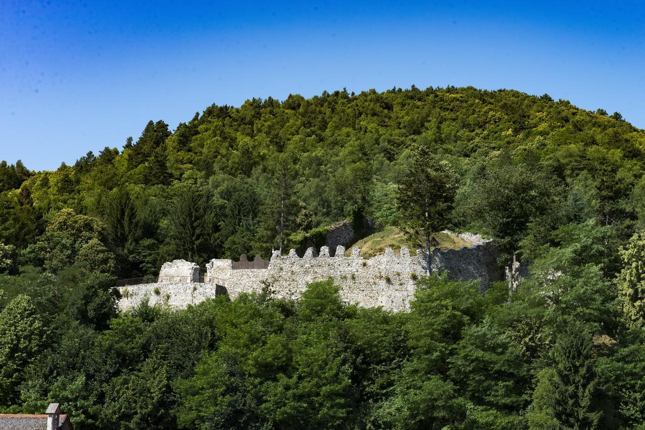 Miramonti Hotel Calizzano Bagian luar foto