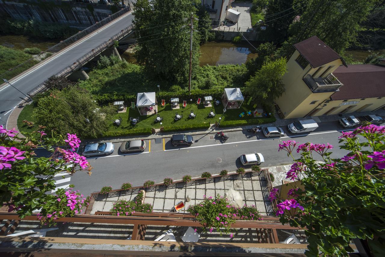 Miramonti Hotel Calizzano Bagian luar foto
