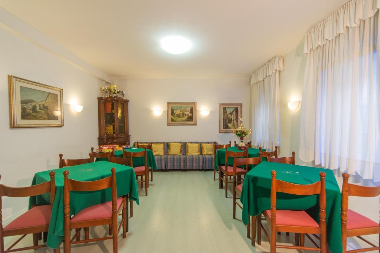 Miramonti Hotel Calizzano Bagian luar foto